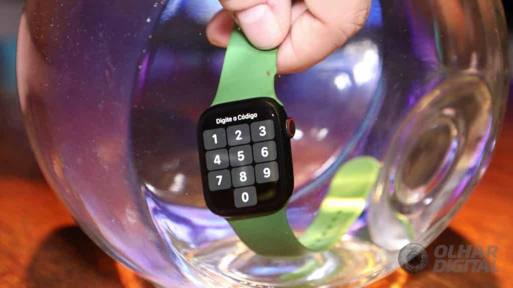 Apple Watch Series 7 (Imagem: Mario Kurth/Olhar Digital)