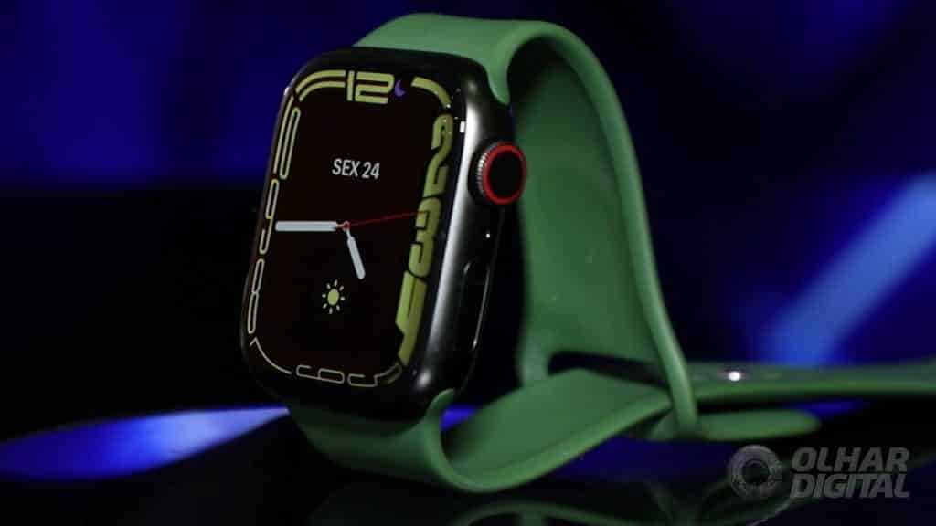 Apple Watch Series 7 (Imagem: Mario Kurth/Olhar Digital)