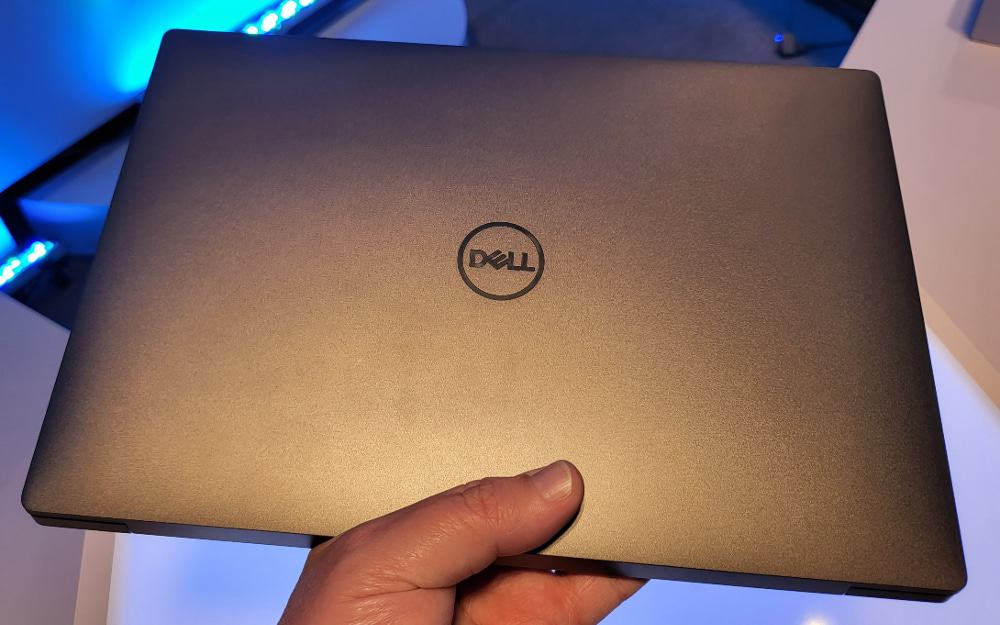 Dell XPS 13 Plus é um notebook bem compacto