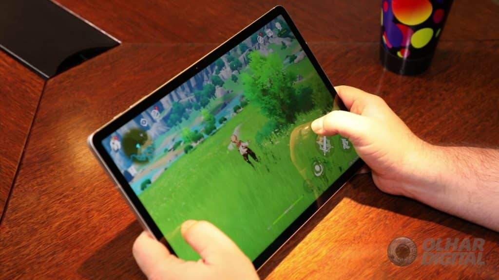 Galaxy Tab S7 FE (Imagem: Mario Kurth/Olhar Digital)