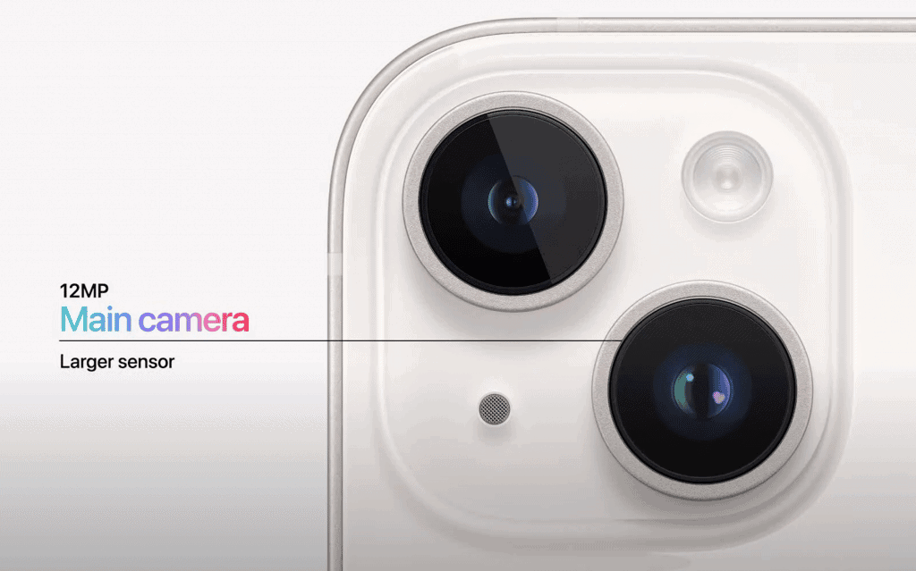 Câmeras dos iPhone 14 e 14 Plus (Imagem: Divulgação/ Apple)