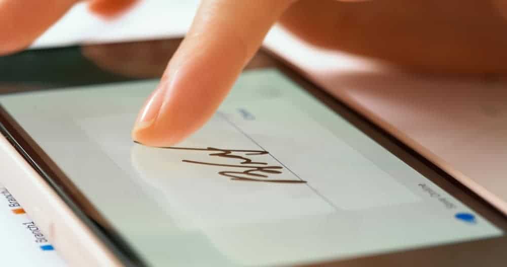 Tecnologia aposta na assinatura digital para tramitar documentos