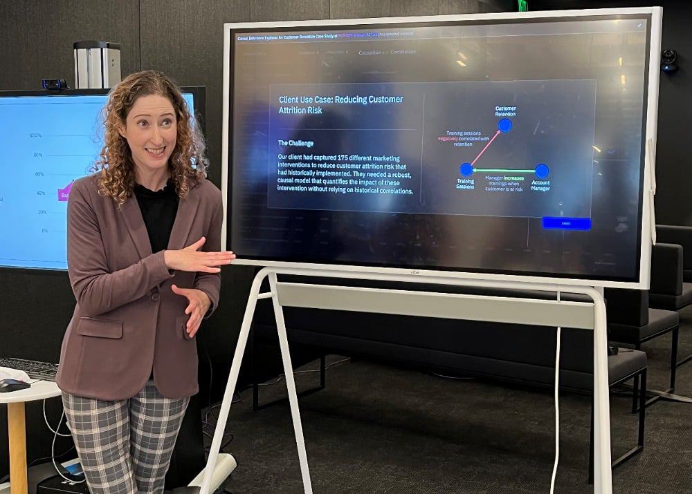 Além da sua apresentação, Jessie Rosenberg fez outras demonstrações de projetos do laboratório MIT-IBM Watson AI