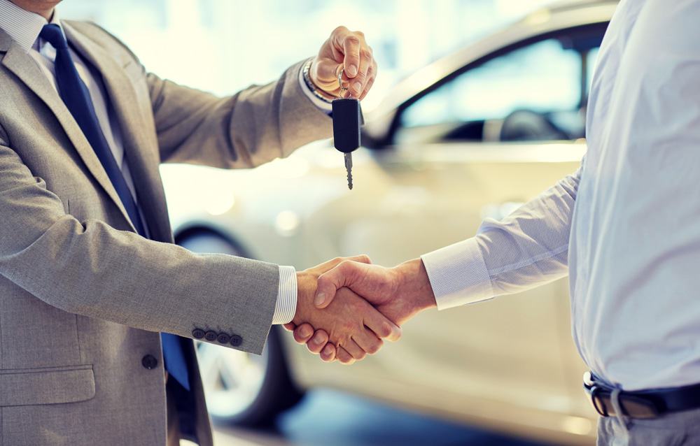 Assinar ou comprar um carro novo? Saiba o que vale mais a pena