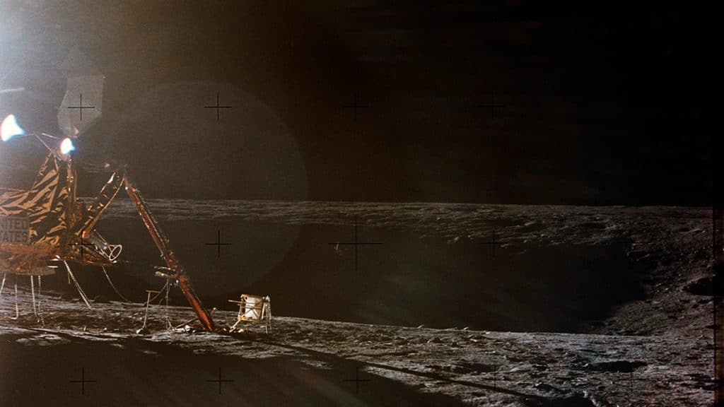 Sonda da Apollo pousada na Lua
