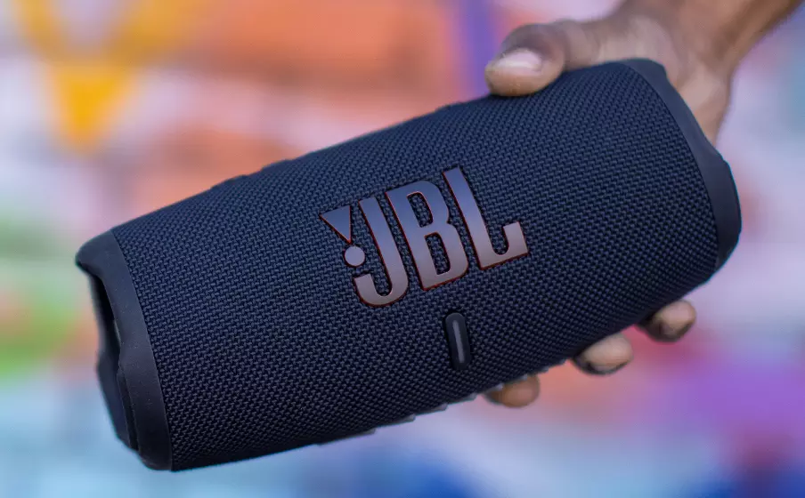 JBL Charge 4