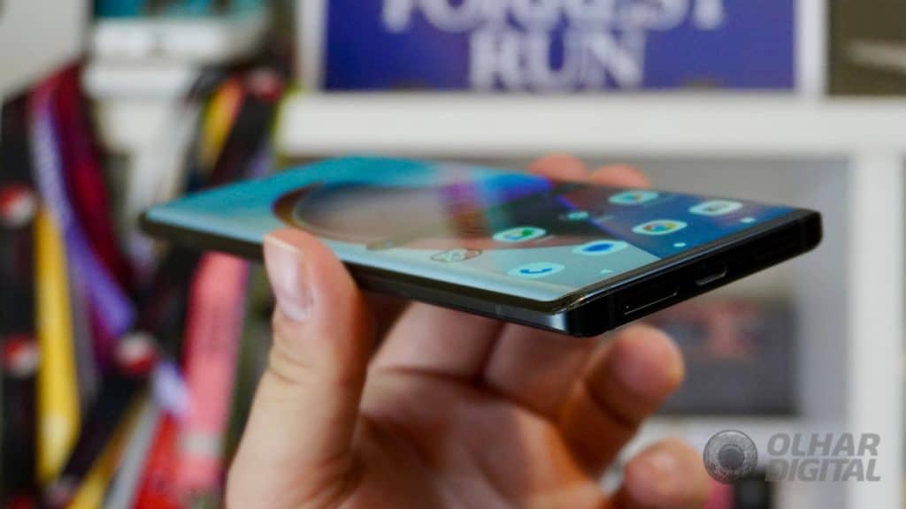 Motorola Edge 30 Ultra (Imagem: André Fogaça/Olhar Digital)