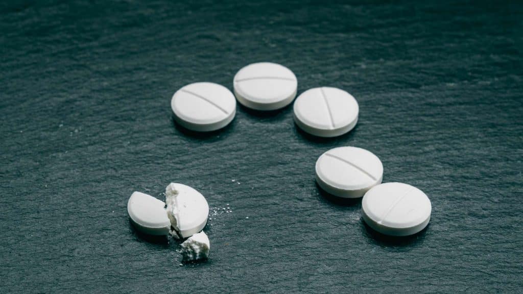 Ecstasy e psilocibina são aprovados pela primeira vez como medicamentos