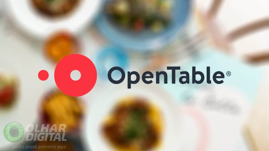 Logomarca da Open Table sobre imagem de mesa de jantar