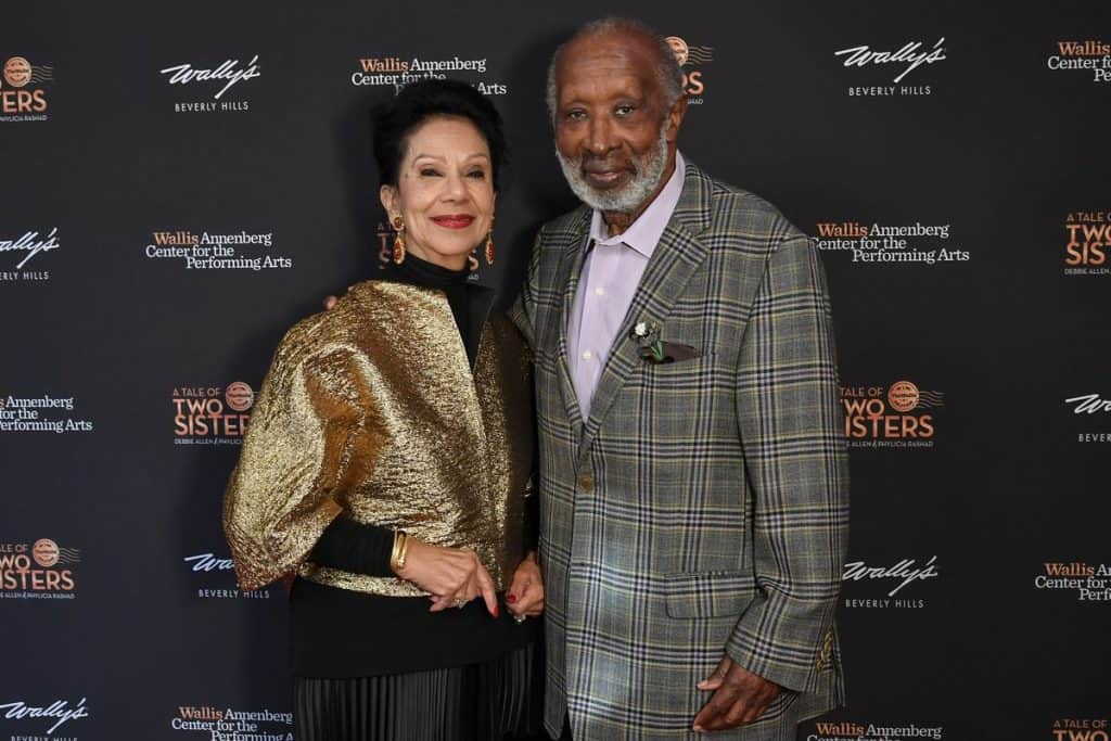 Jacqueline e Clarence Avant. Foto: Variety/Getty Images