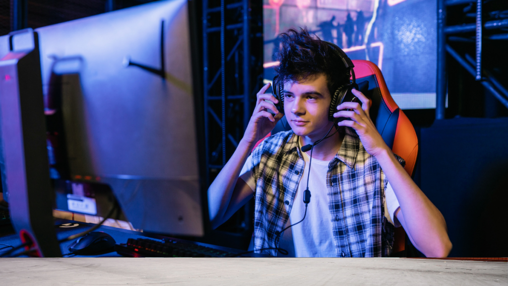 Imagem de menino gamer