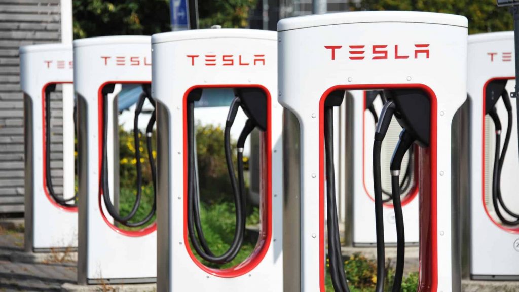 Estação de carregamento Tesla Supercharger