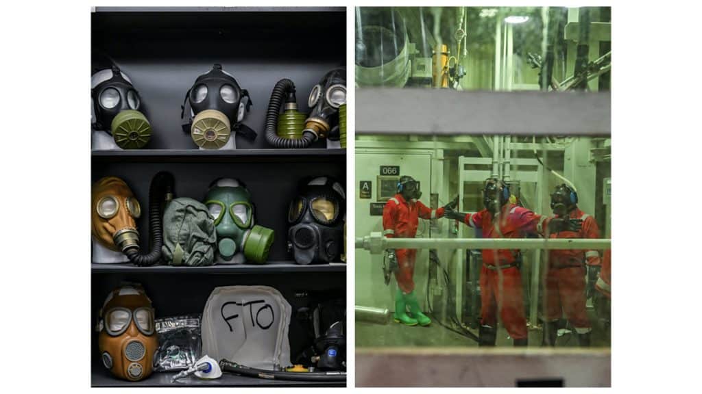 Montagem de fotos de máscaras de gás e homens paramentados em estoque de armas químicas dos EUA