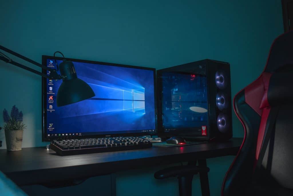 Computador/Memória RAM DDR4. Foto: Balkouras Nicos/Unsplash