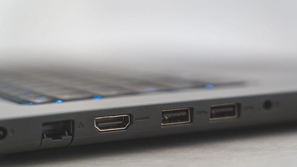 Imagem mostrnado a porta HDMI