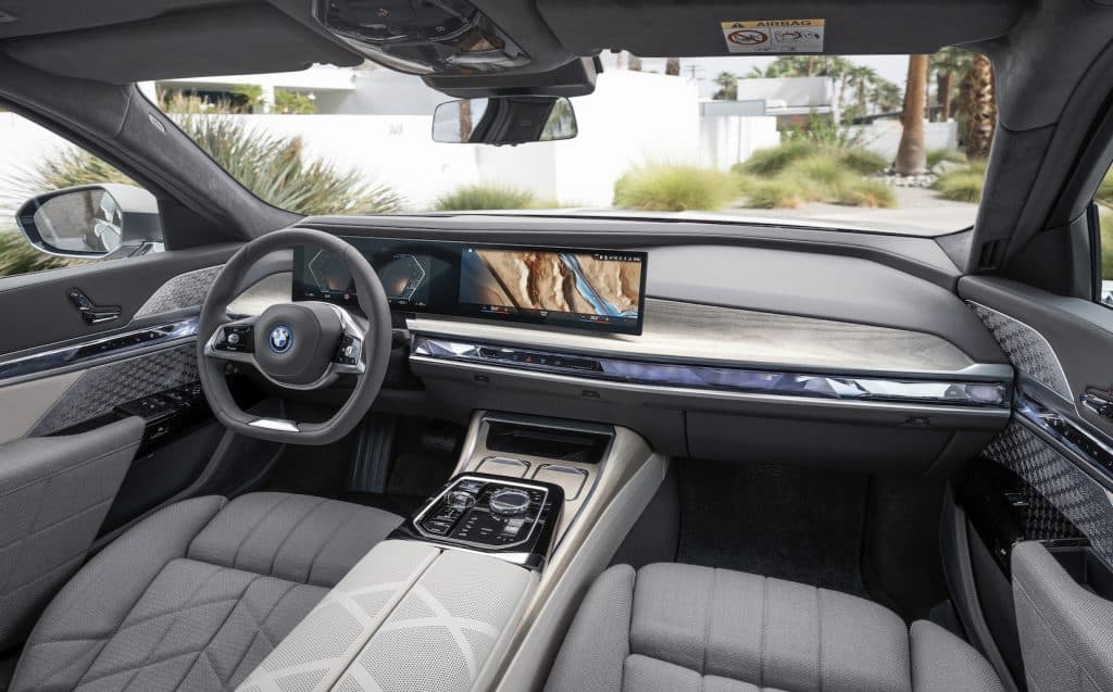 BMW i7 (Imagem: divulgação/BMW)
