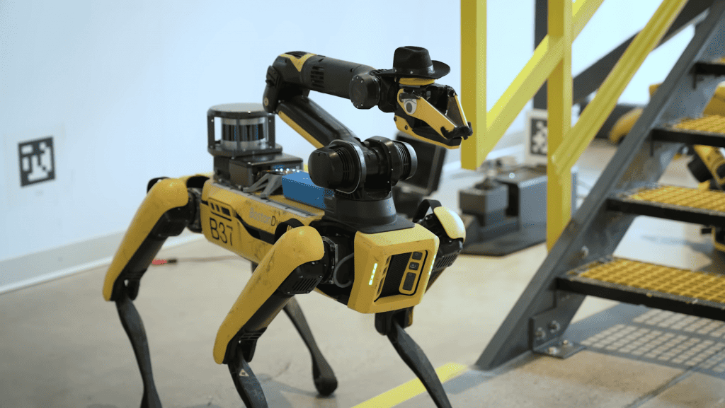 Spot é guia robô com ChatGPT (Imagem: divulgação/Boston Dynamics)