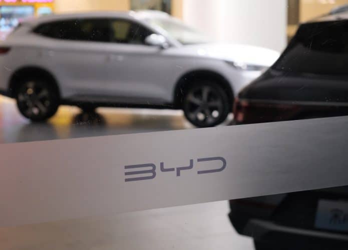 BYD lidera vendas na China e supera domínio de 15 anos da VW