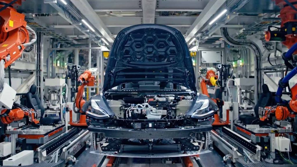 Área de fábrica da Tesla