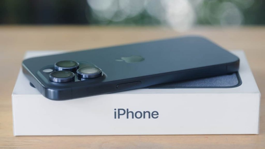 iPhone 15