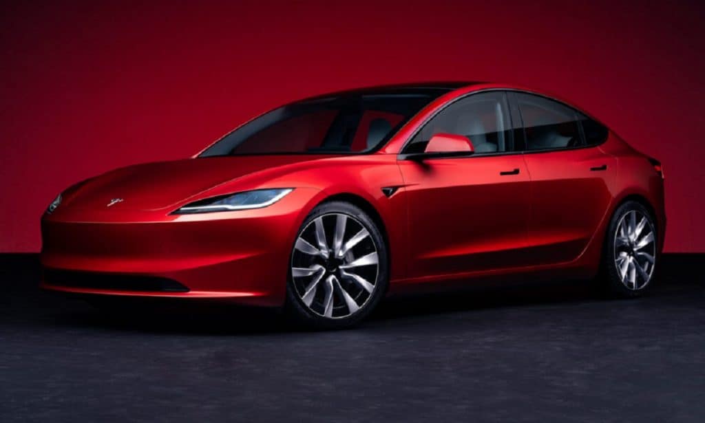 Tesla Model 3 reestilizado