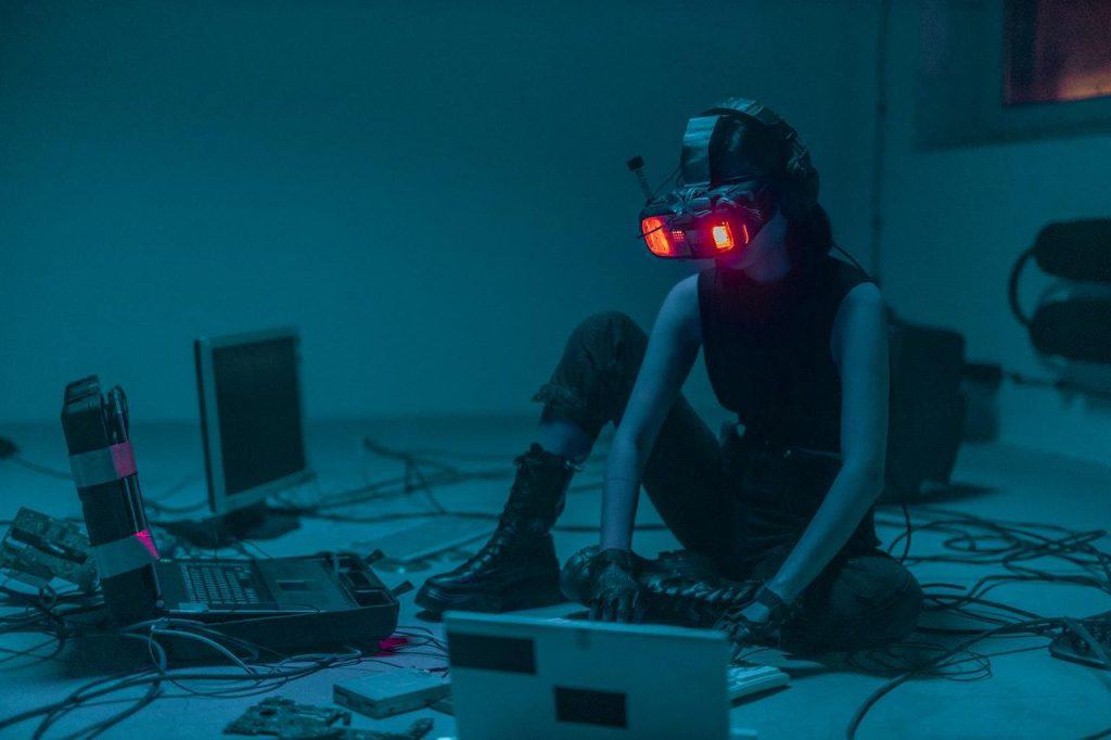 Imagem mostra universo cyberpunk na tecnologia futurista
