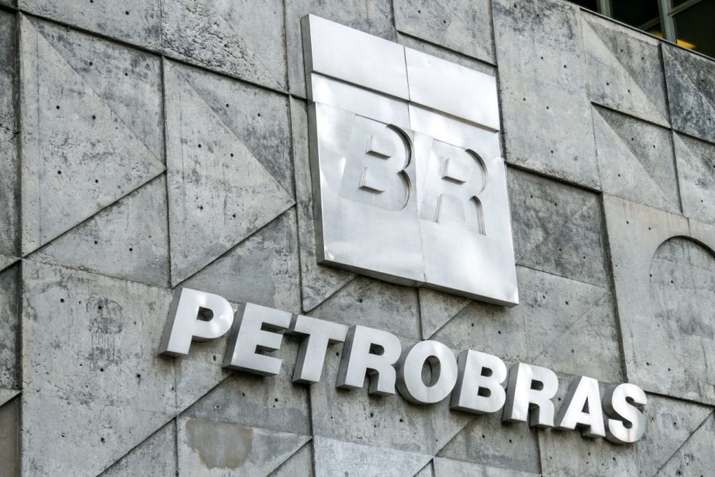 Petrobras pode ser referência global na transição energética, apontam estudos Em meio aos efeitos cada vez mais evidentes das mudanças climáticas, a transição energética se tornou uma prioridade global. Apesar de ser considerado fundamental para o futuro do nosso planeta, este processo também é um dos maiores desafios da atualidade. petrobras