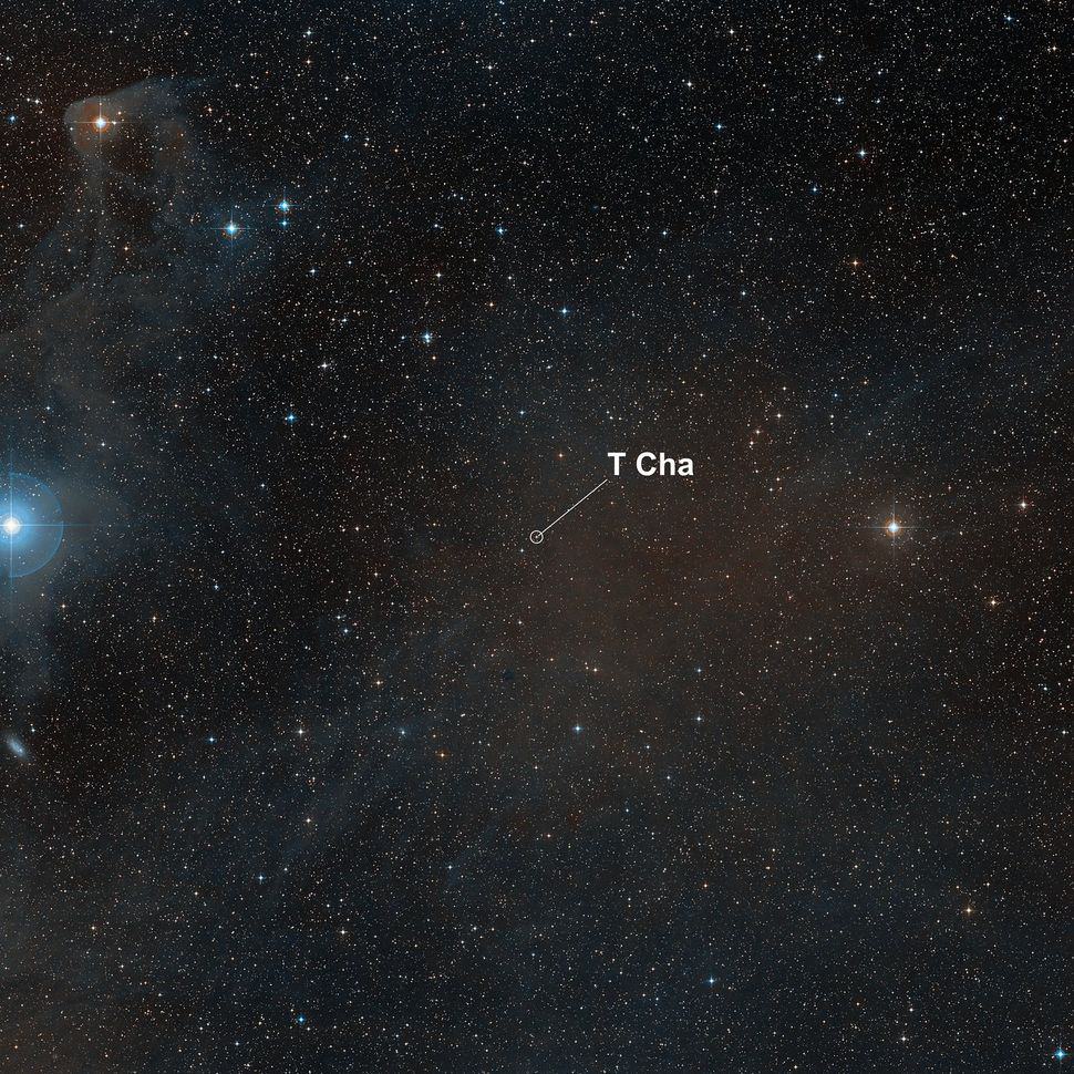 No estudo, os pesquisadores observaram outro sistema estelar (Crédito: ESO e Digitized Sky Survey 2. Agradecimentos: Davide De Martin)