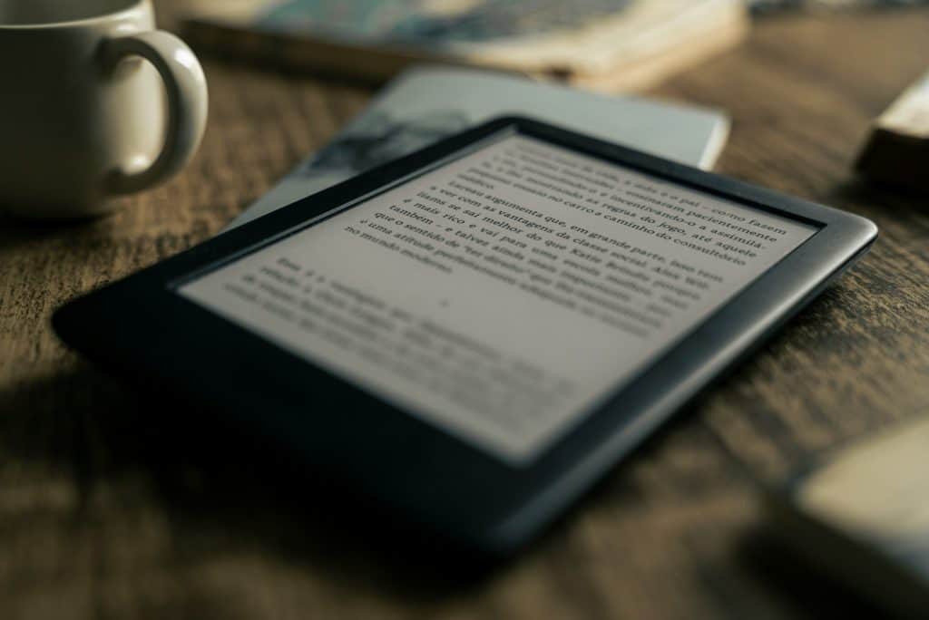 Kindle via Felipepelaquim/Unsplash