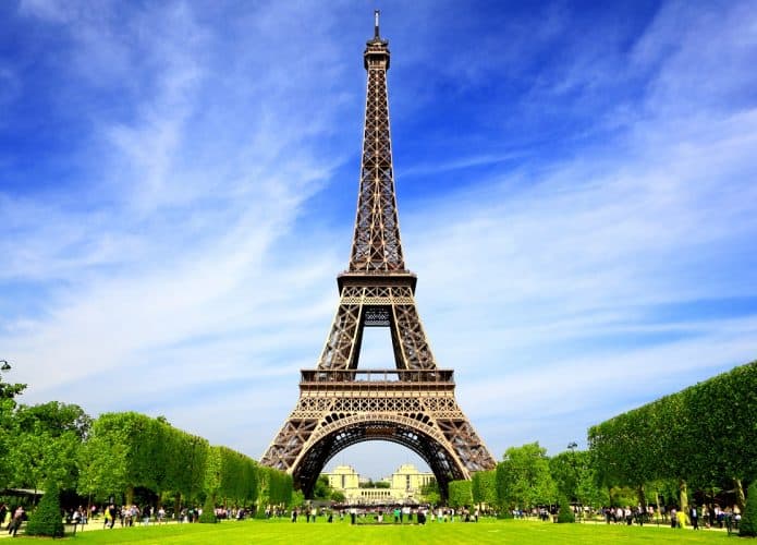 Torre Eiffel: como foi a construção do ponto turístico mais famoso do mundo 