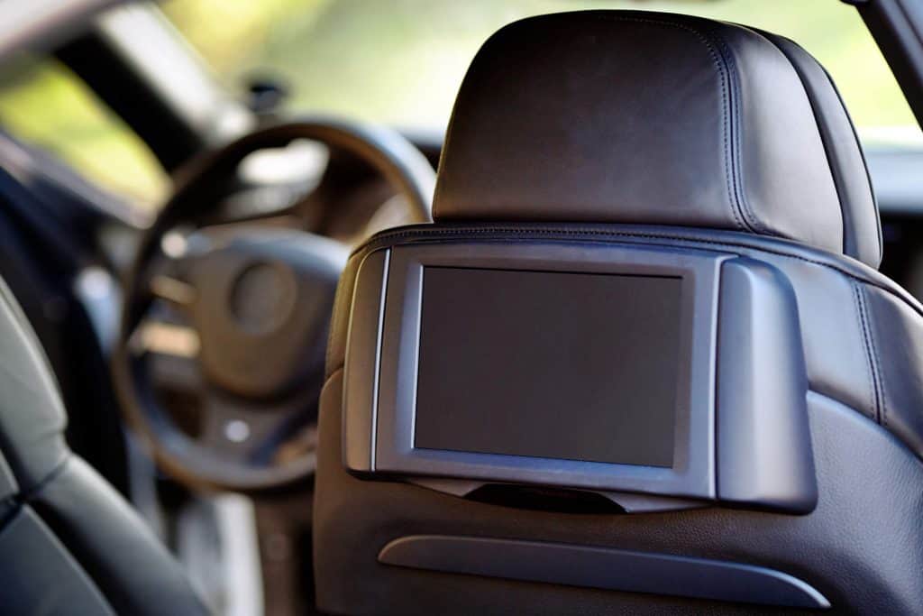 TV em carros é permitida apenas para passageiros