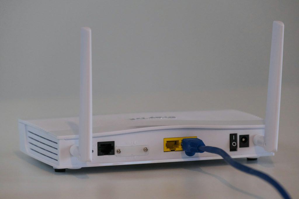 Fibra óptica para internet via Compare Fibre/Unsplash