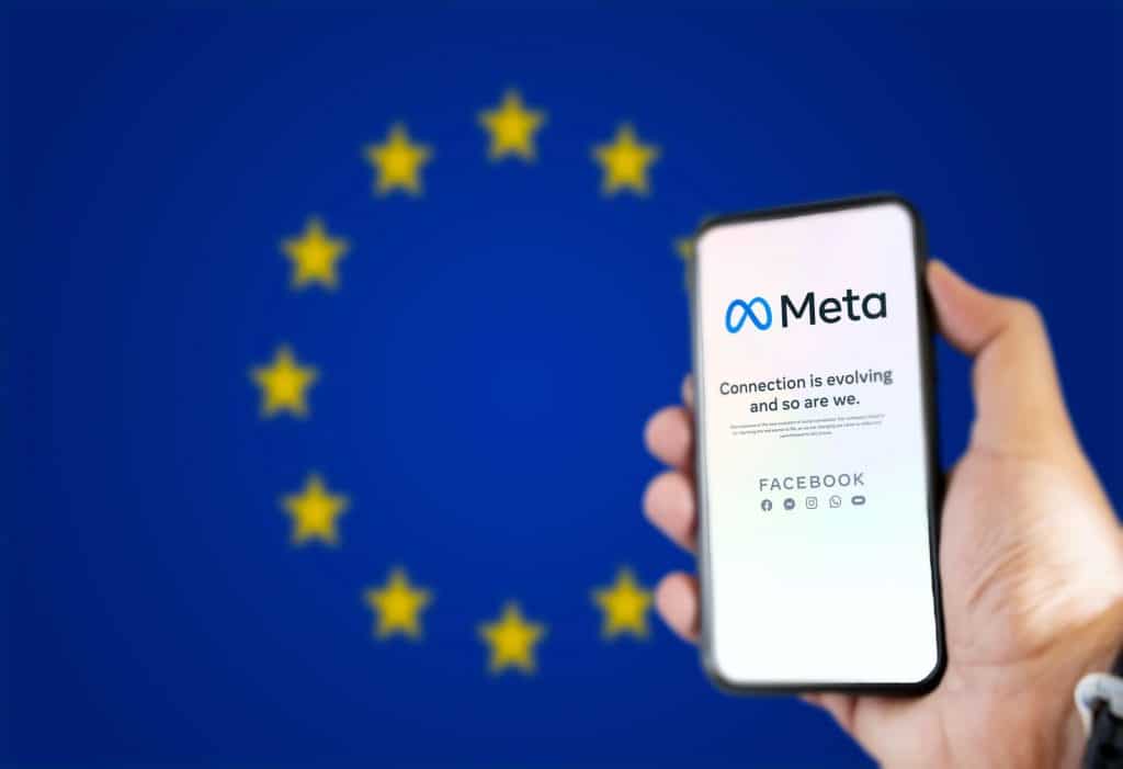 Logo da meta ao lado da bandeira da União Europeia