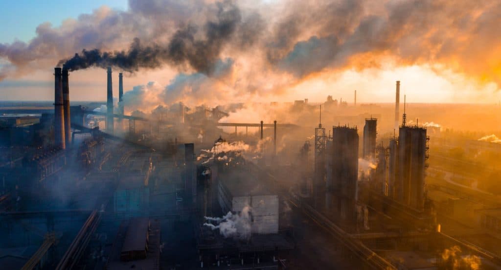Alerta climático: ONU admite que meta de 1,5°C não será alcançada Em uma admissão que marca um momento crucial na luta contra as mudanças climáticas, o secretário-geral das Nações Unidas, António Guterres, declarou nesta quarta-feira que a meta de limitar o aquecimento global a 1,5°C acima dos níveis pré-industriais não será alcançada. O anúncio foi feito durante reunião na Organização Meteorológica Mundial (OMM). Aquecimento global