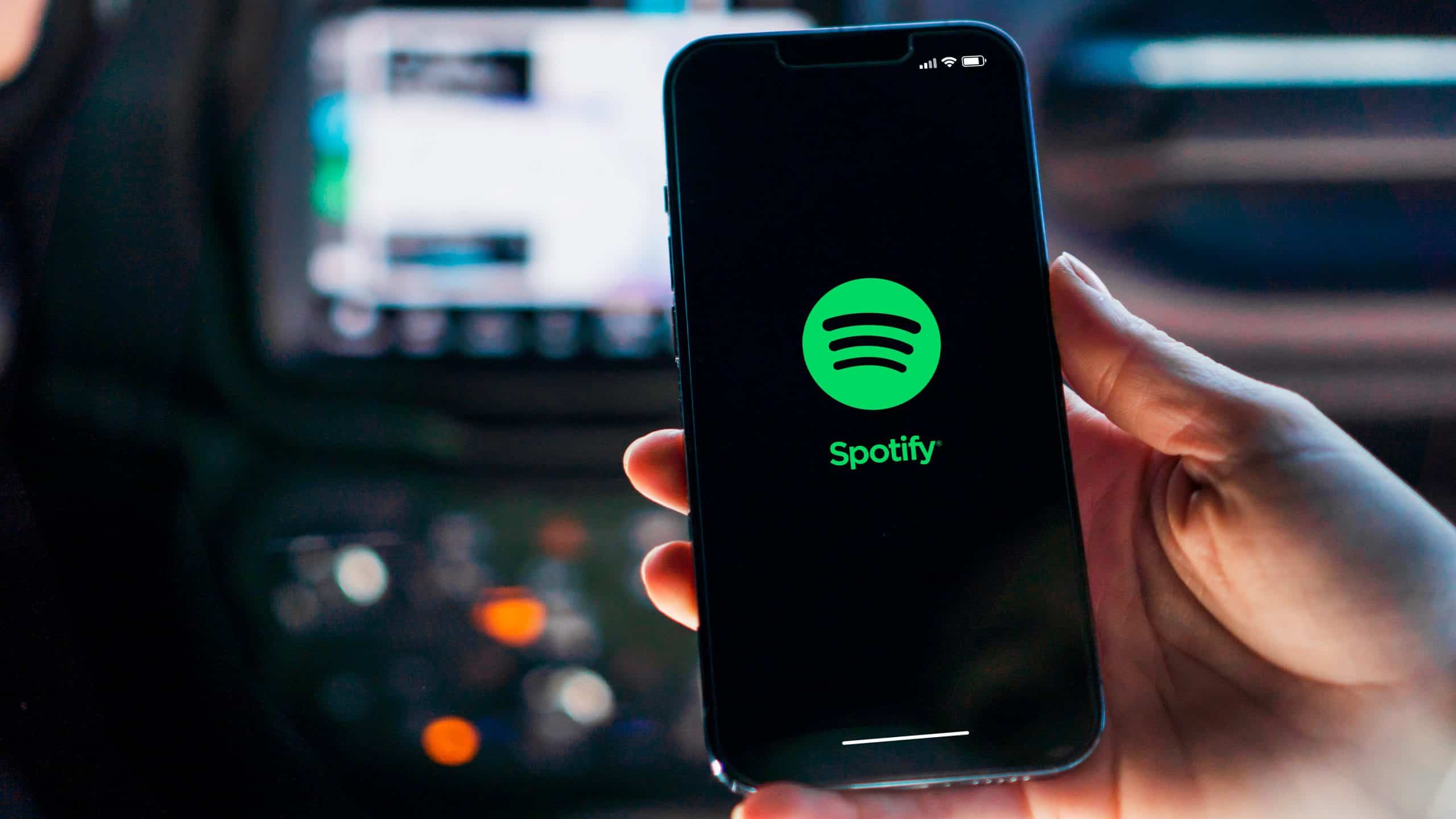 DJs teach playlist mix in Spotify’s new feature