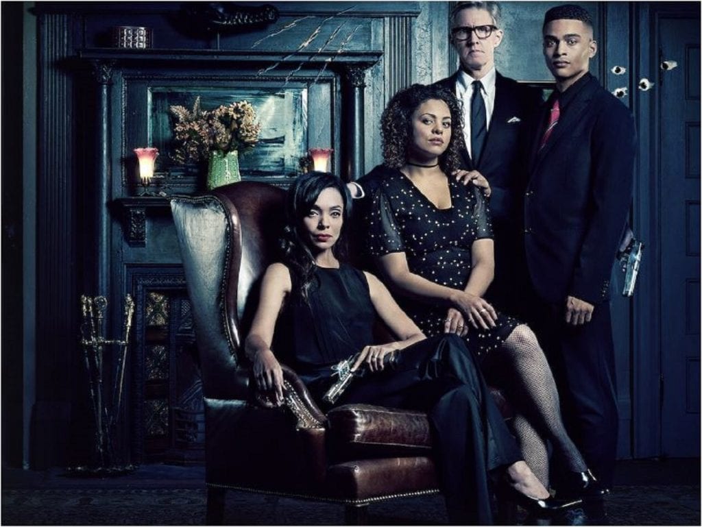 Imagem de capa da série October Faction