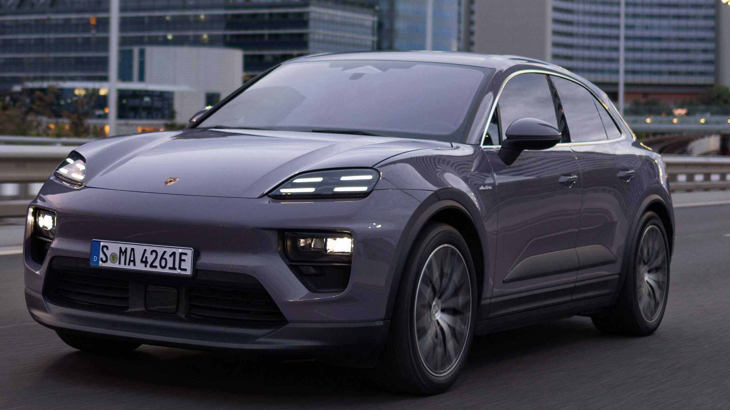 Porsche Macan EV