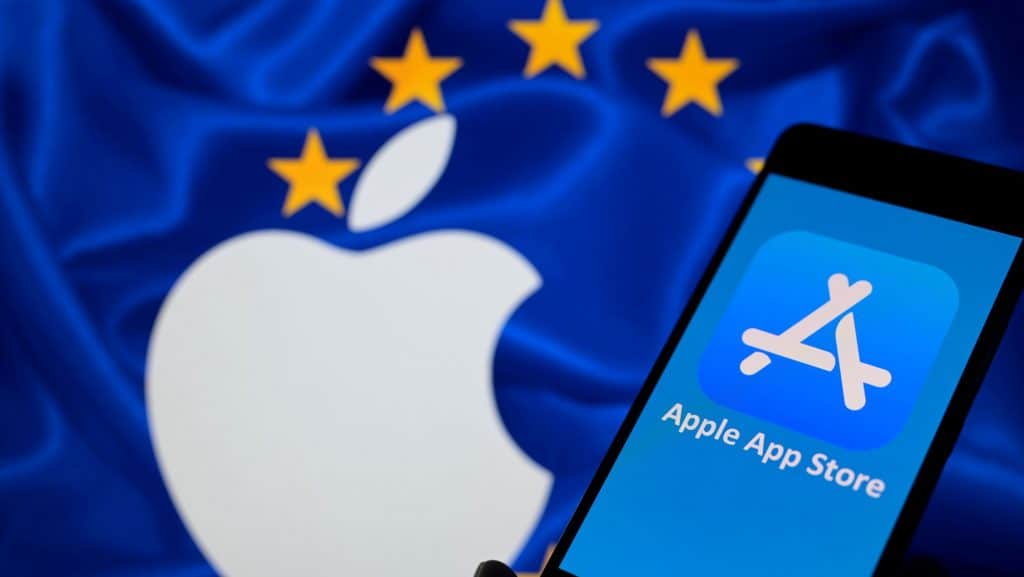 Apple desafia União Europeia e leva batalha sobre lei digital à Justiça A disputa entre a Apple e a União Europeia sobre a Lei de Mercados Digitais (DMA) ganhou um novo capítulo nos tribunais. apple