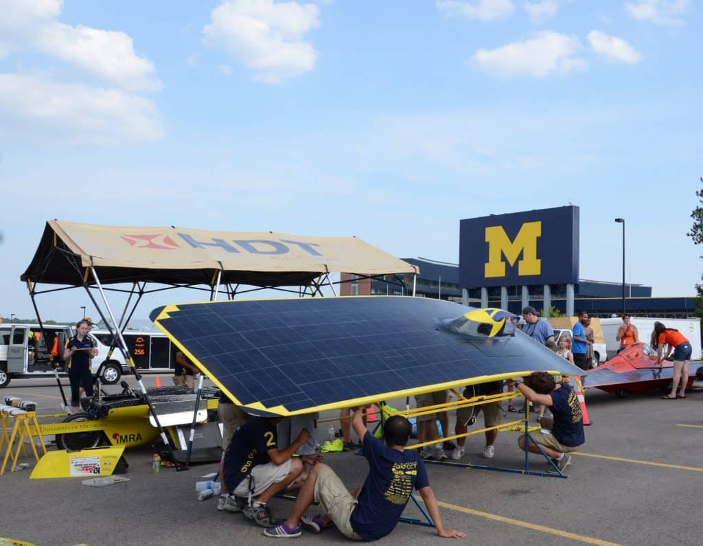 carro solar da Universidade de Michigan