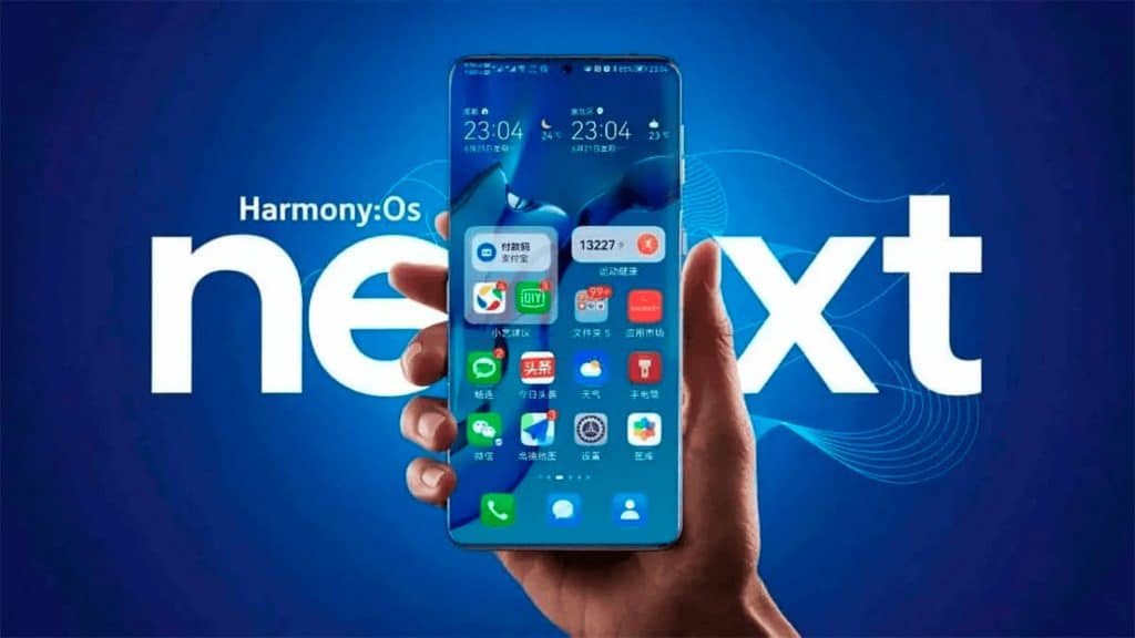 Montagem com pessoa segurando celular da Huawei e, ao fundo, está escrito HarmonyOS Next