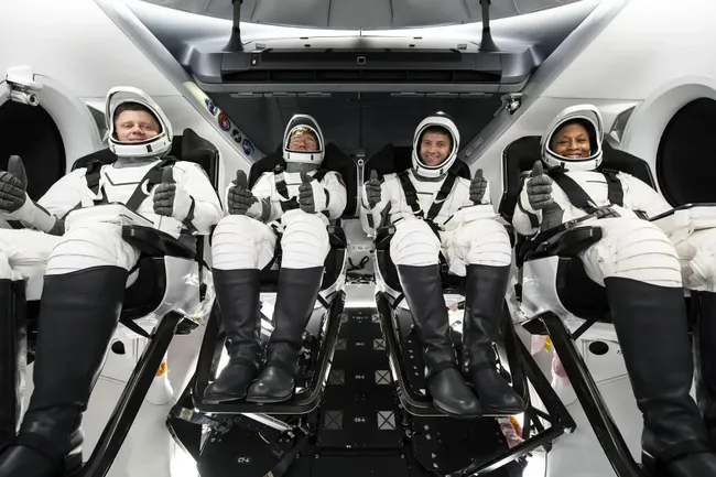 Tripulação da Crew-8 pronta para voltar à Terra