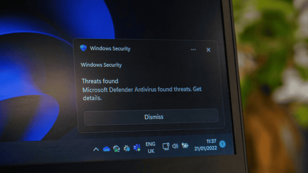 imagem mostra uma notificação no pc, informando que o antivírus encontrou uma ameaça