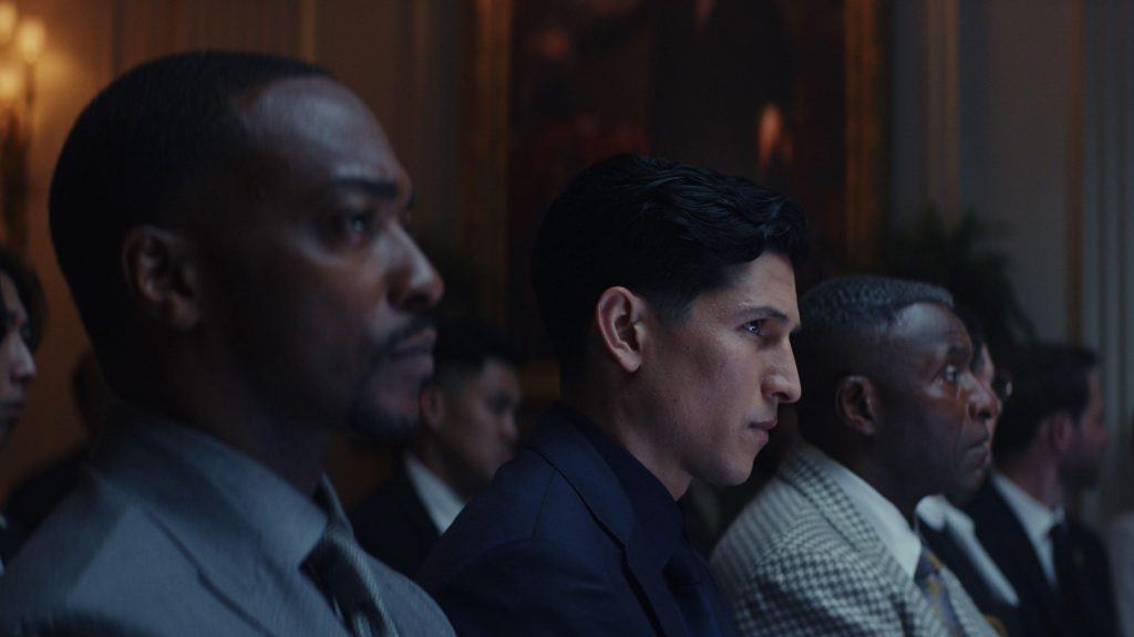 Anthony Mackie interpreta Sam Wilson, o novo Capitão América
