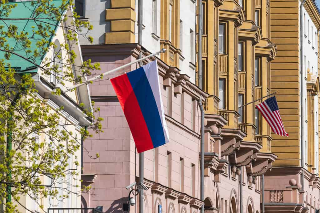 Após Roblox, Rússia bloqueia FaceTime e Snapchat