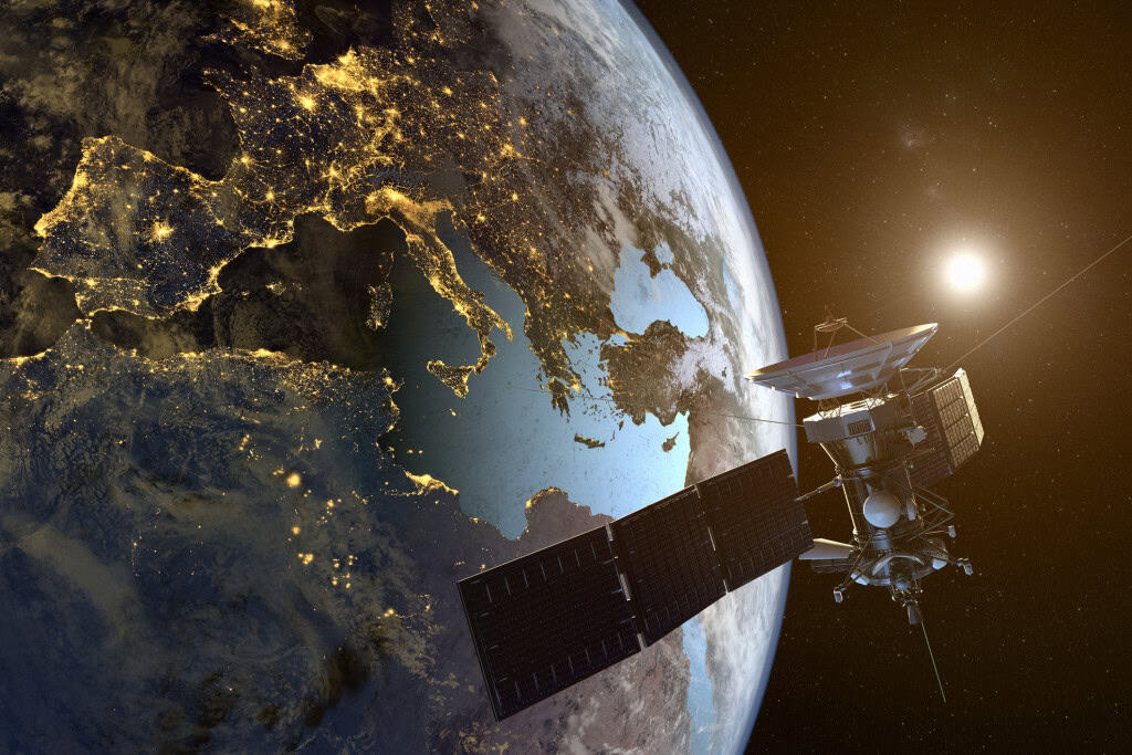 O planeta está escurecendo e isso pode impactar às mudanças climáticas Um novo estudo analisou dados de 24 anos gerados por satélites da NASA e descobriu que o planeta está escurecendo, com o Hemisfério Norte ficando escuro mais rapidamente que o Sul. O planeta está escurecendo e isso pode impactar às mudanças climáticas