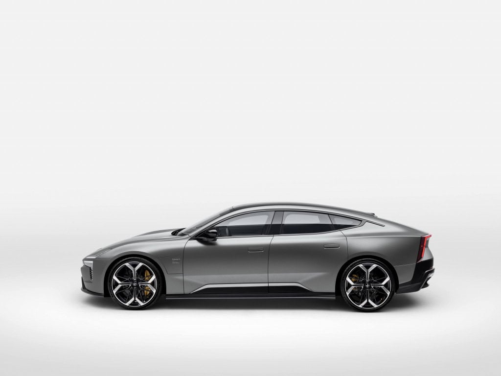 Polestar revela 5 GT e abre encomendas a partir de R$ 759 mil A marca sueca de carros elétricos Polestar revelou, oficialmente, o tão aguardado Polestar 5 Grand Tourer. O conceito foi apresentado pela primeira vez em 2020, quando teve início o projeto de renovação de design, tecnologia e sustentabilidade da empresa. Polestar 5