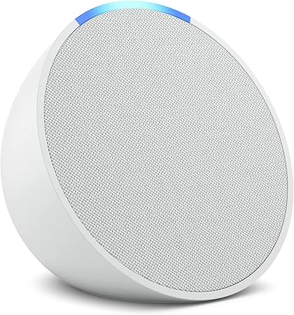 Echo Pop com Alexa: caixa inteligente com assistente digital por R$ 359 O Echo Pop branco é um dos smart speakers mais acessíveis da Amazon e se destaca pelo design discreto e pelas funcionalidades que trazem praticidade ao dia a dia. Com a Alexa integrada, ele permite controlar músicas, receber informações rápidas e gerenciar dispositivos inteligentes apenas com a voz. Agora, está disponível na Amazon em oferta especial, o que o torna ainda mais atrativo para quem deseja começar a explorar o universo da casa conectada. Echo Pop com Alexa: caixa inteligente com assistente digital por R$ 359