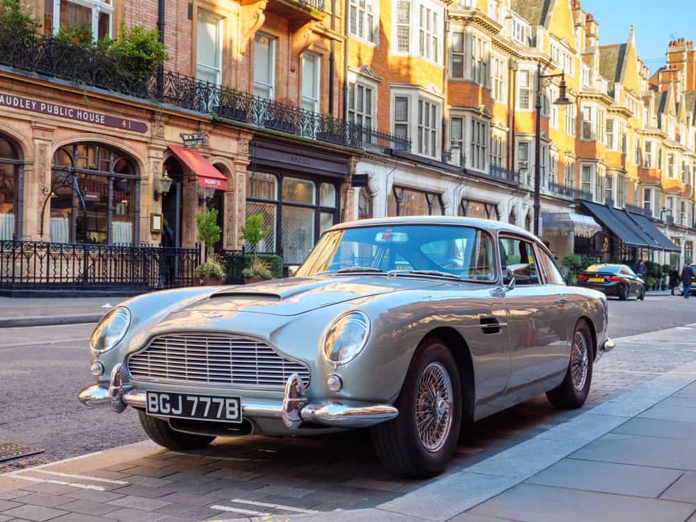Carro Aston Martin DB5