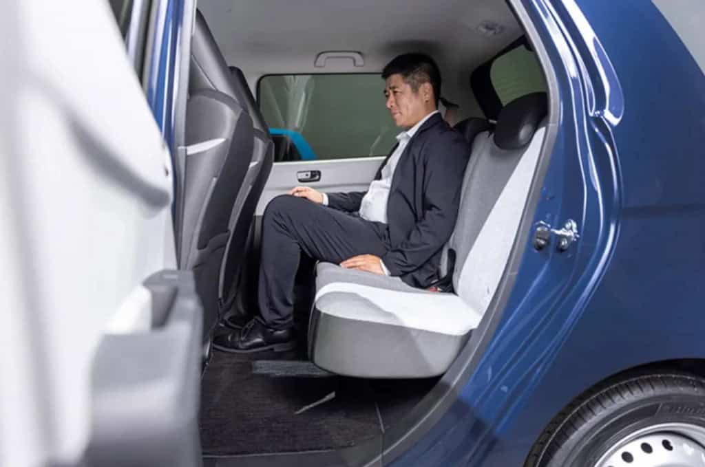 Honda lança mini elétrico com preço acessível e característica única Nós já falamos sobre os kei cars aqui no Olhar Digital. São modelos ultra compactos que fazem bastante sucesso no Japão. Se no Brasil, a preferência hoje é pelos SUVs, no país oriental o público gosta mesmo é dessas pequenas caixinhas de fósforo. Honda lança mini elétrico com preço acessível e característica única