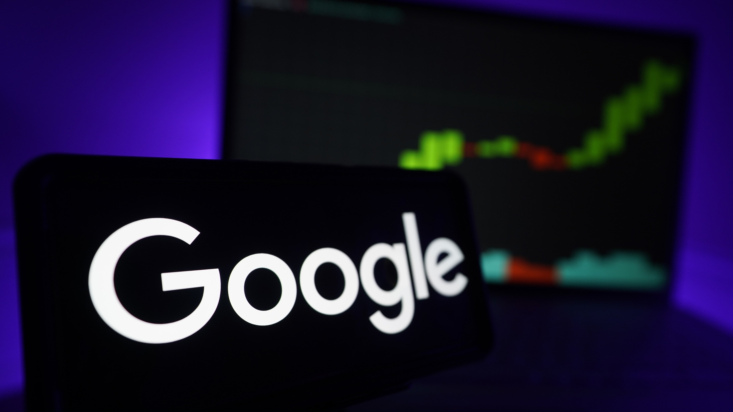 Google fica a um passo dos US$ 3 trilhões após vitória em julgamento sobre monopólio